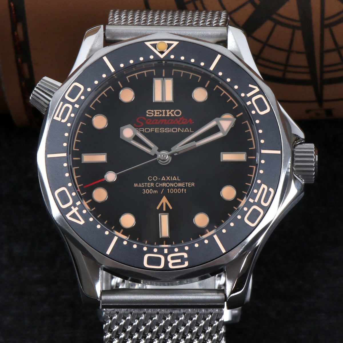 Seamaster SMP300 James Bond Classic Homage Watch