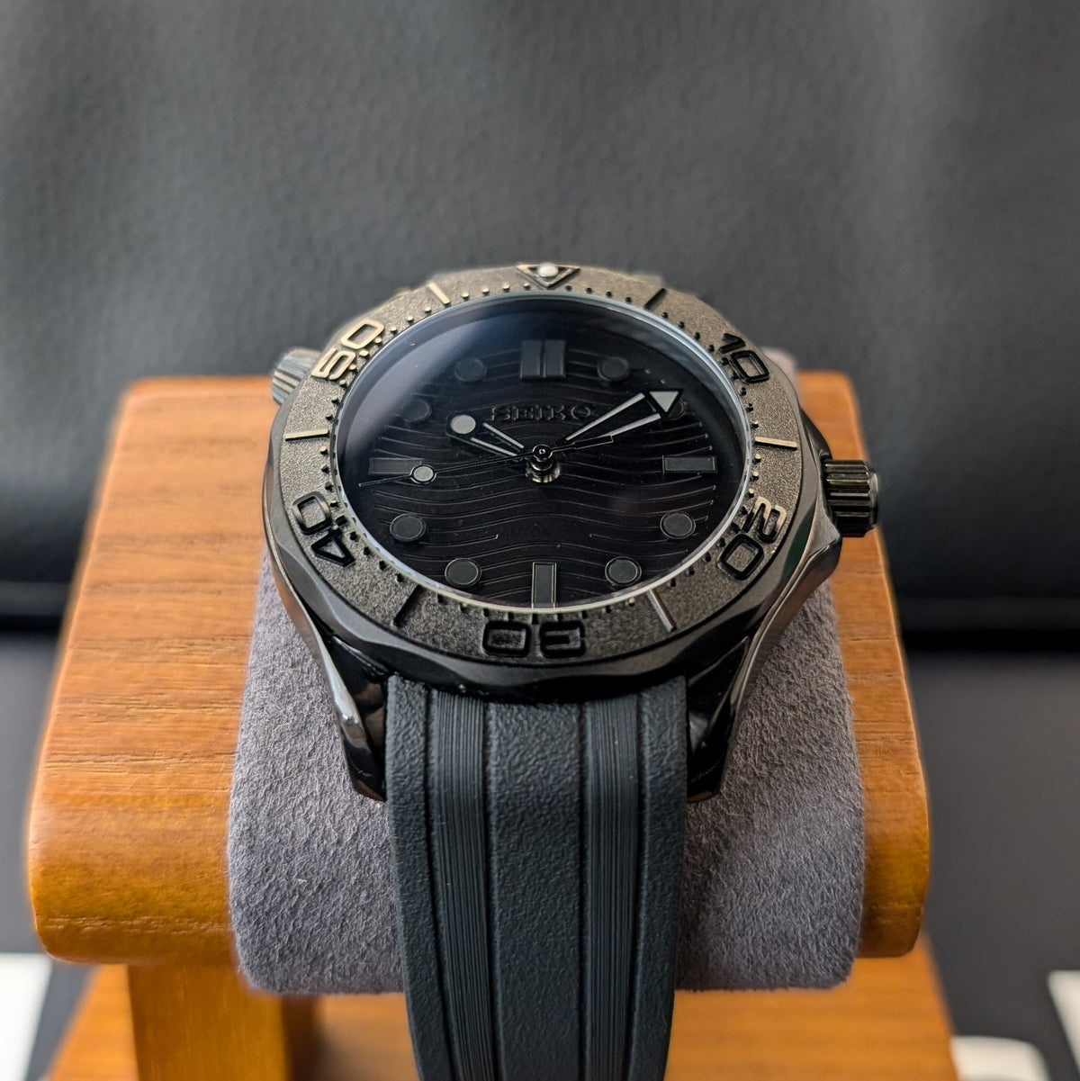 StealthMaster 300 | SeaMaster Homage