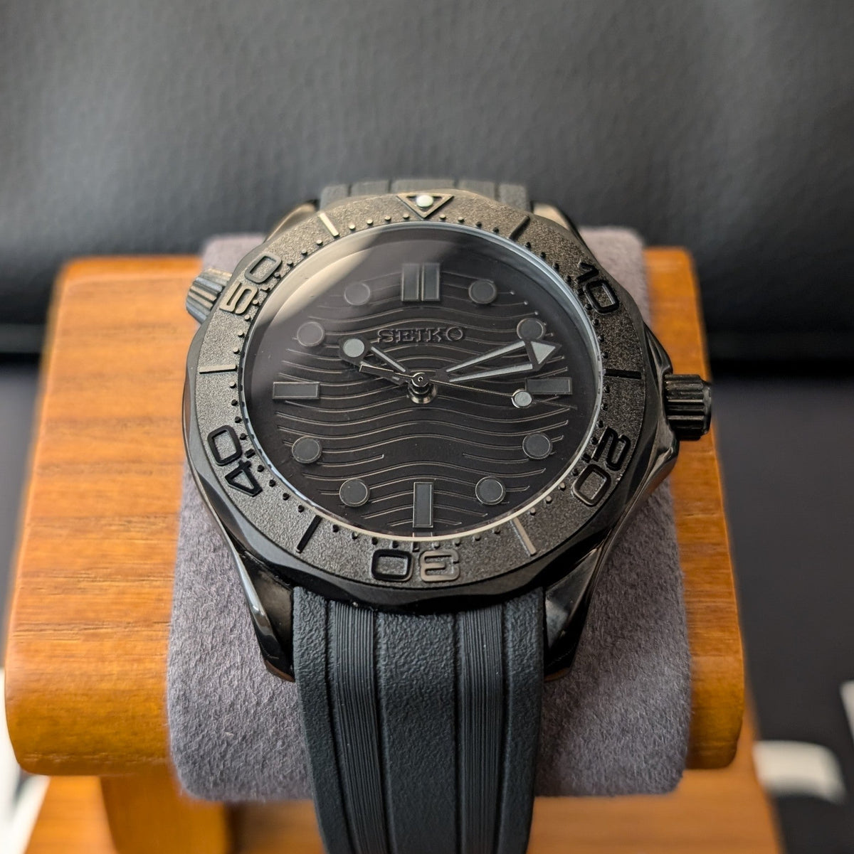 StealthMaster 300 | SeaMaster Homage