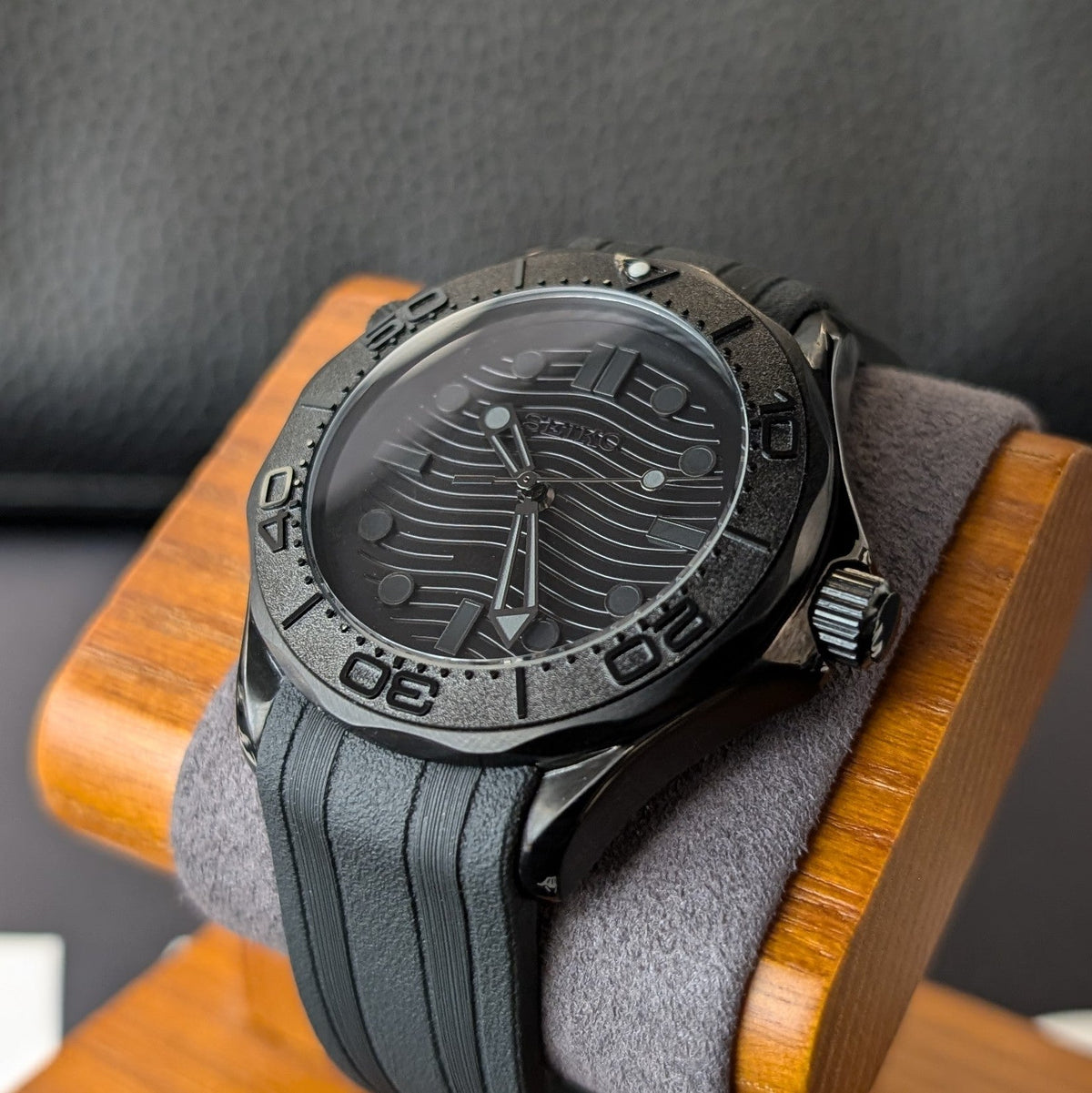 StealthMaster 300 | SeaMaster Homage