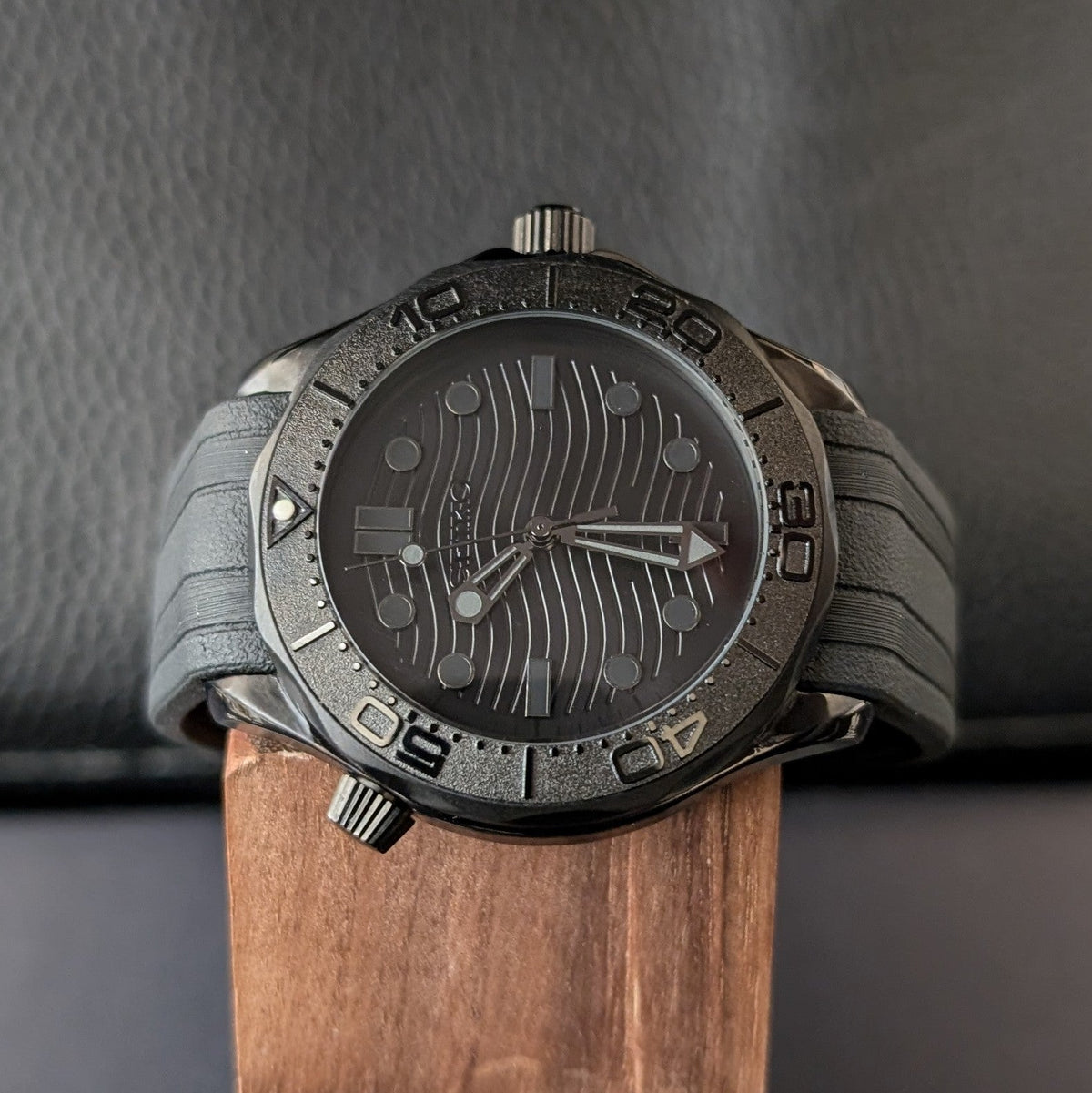 StealthMaster 300 | SeaMaster Homage