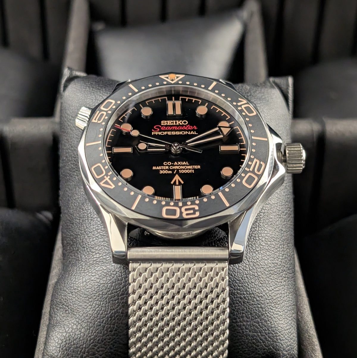 Seamaster SMP300 James Bond Classic Homage